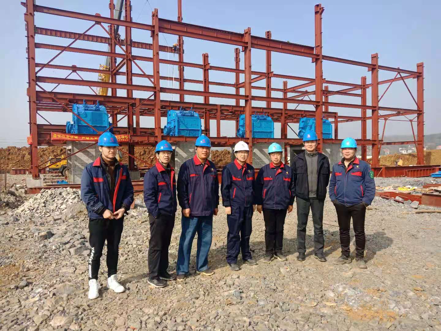 公司黨委書記王伍升一行到江西彭澤金力石項(xiàng)目部調(diào)研