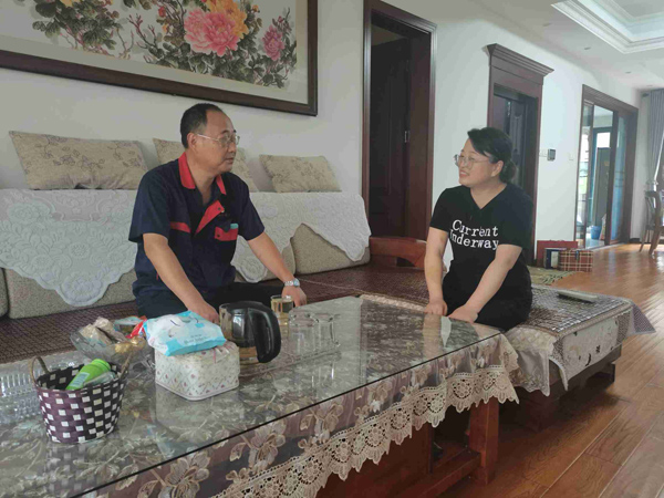 公司黨委開(kāi)展走訪慰問(wèn)